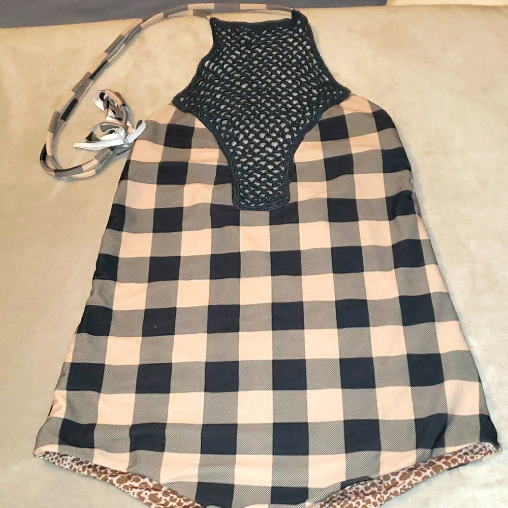Black check 1pc